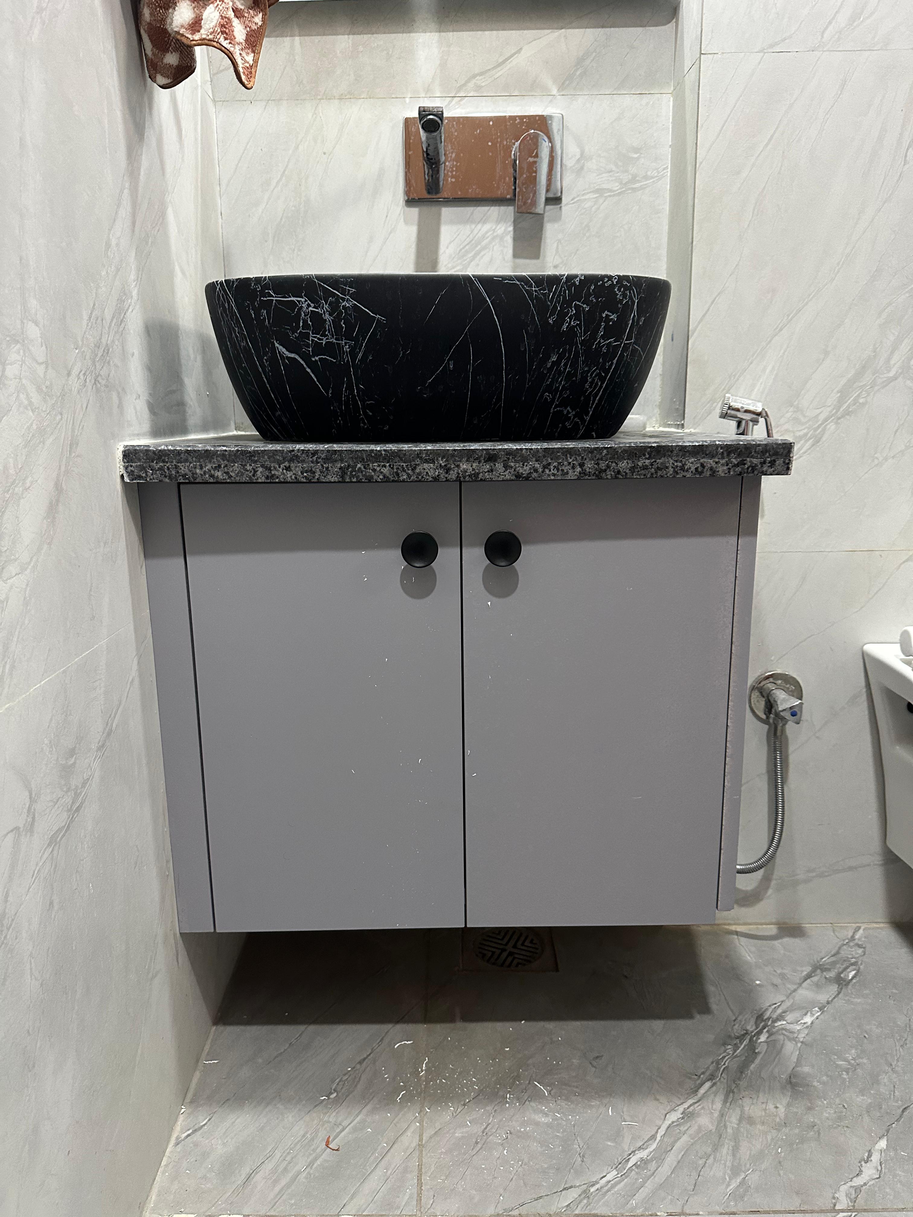 Glass Shower Partition & Vanity